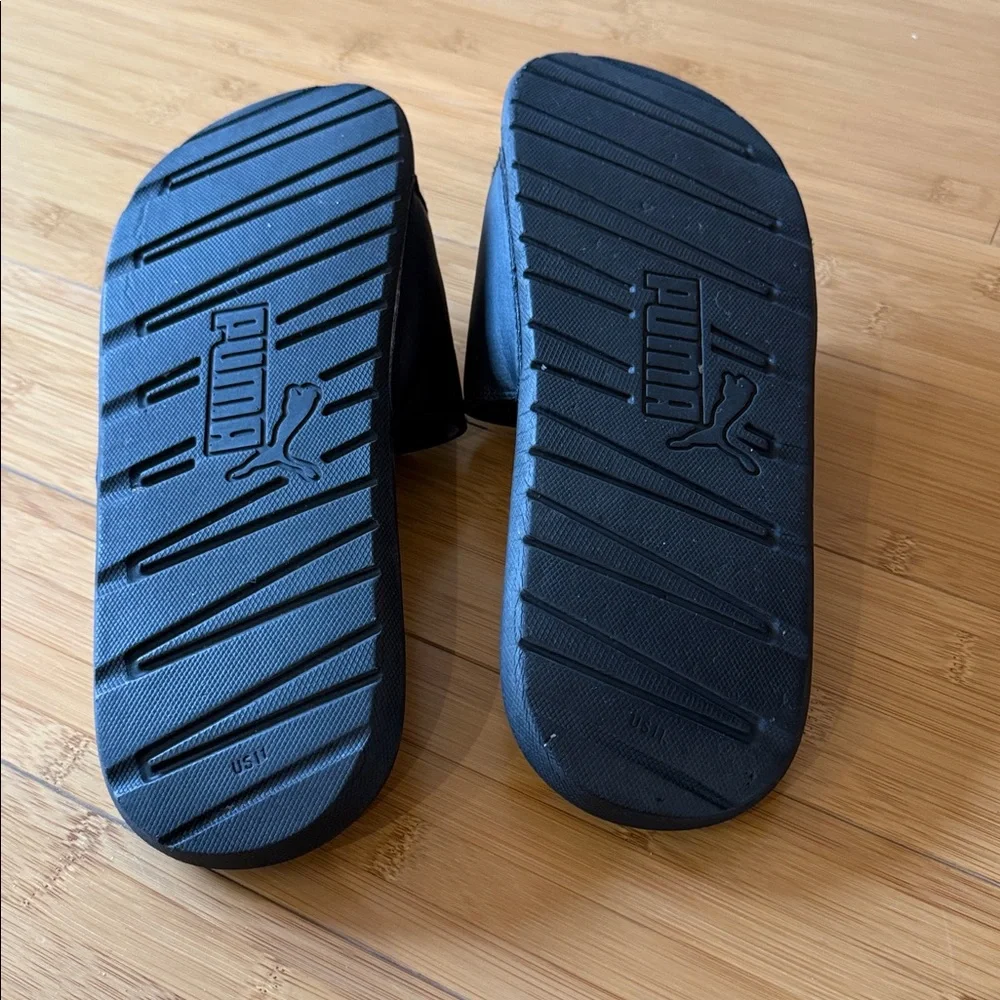PUMA - Mens Cool Cat SLIDES Size: 11 Black